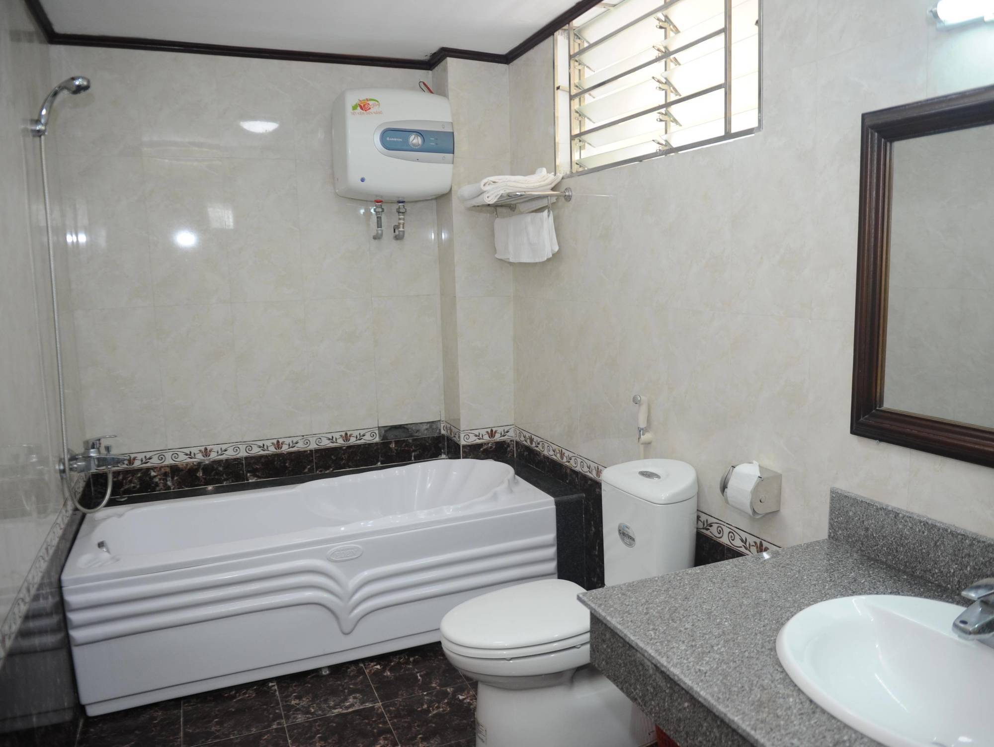 Hoa Phuong Hotel Hai Phong Dış mekan fotoğraf